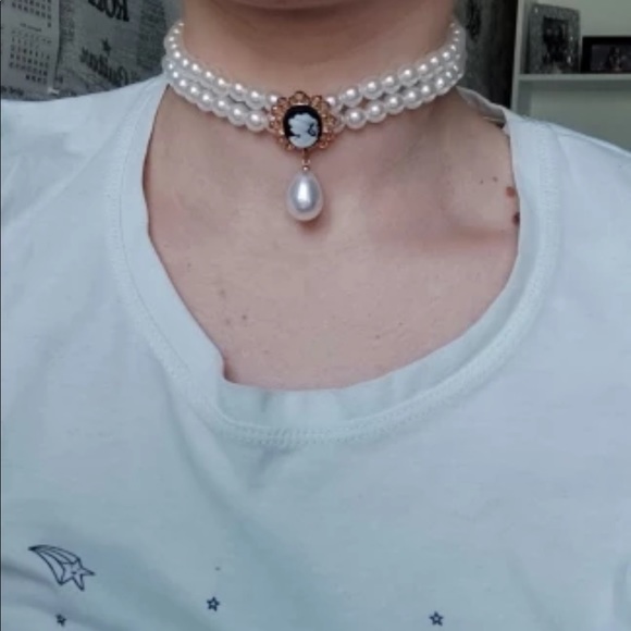 Pearl chocker necklace - Picture 6 of 10